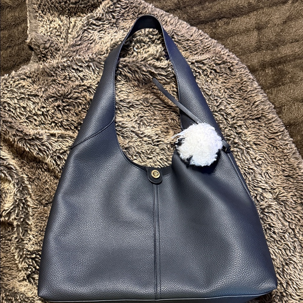 Elegant Black Leather Tote Bag